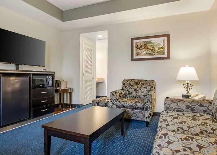 Best Western Plus Palm Desert Resort
